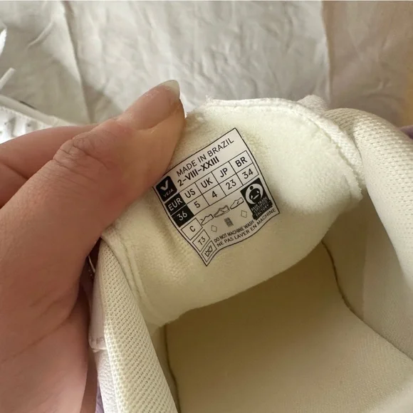 NWOT Veja V-10 CWL Sneakers White Platine Gold Silver Leather Lace Up Chrome 5 - Picture 10 of 10